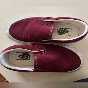 Vans off the wall slip on